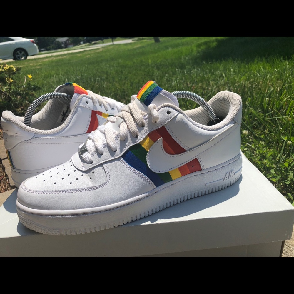 Custom Nike Air Force 1 Pride - Picture 2 of 3